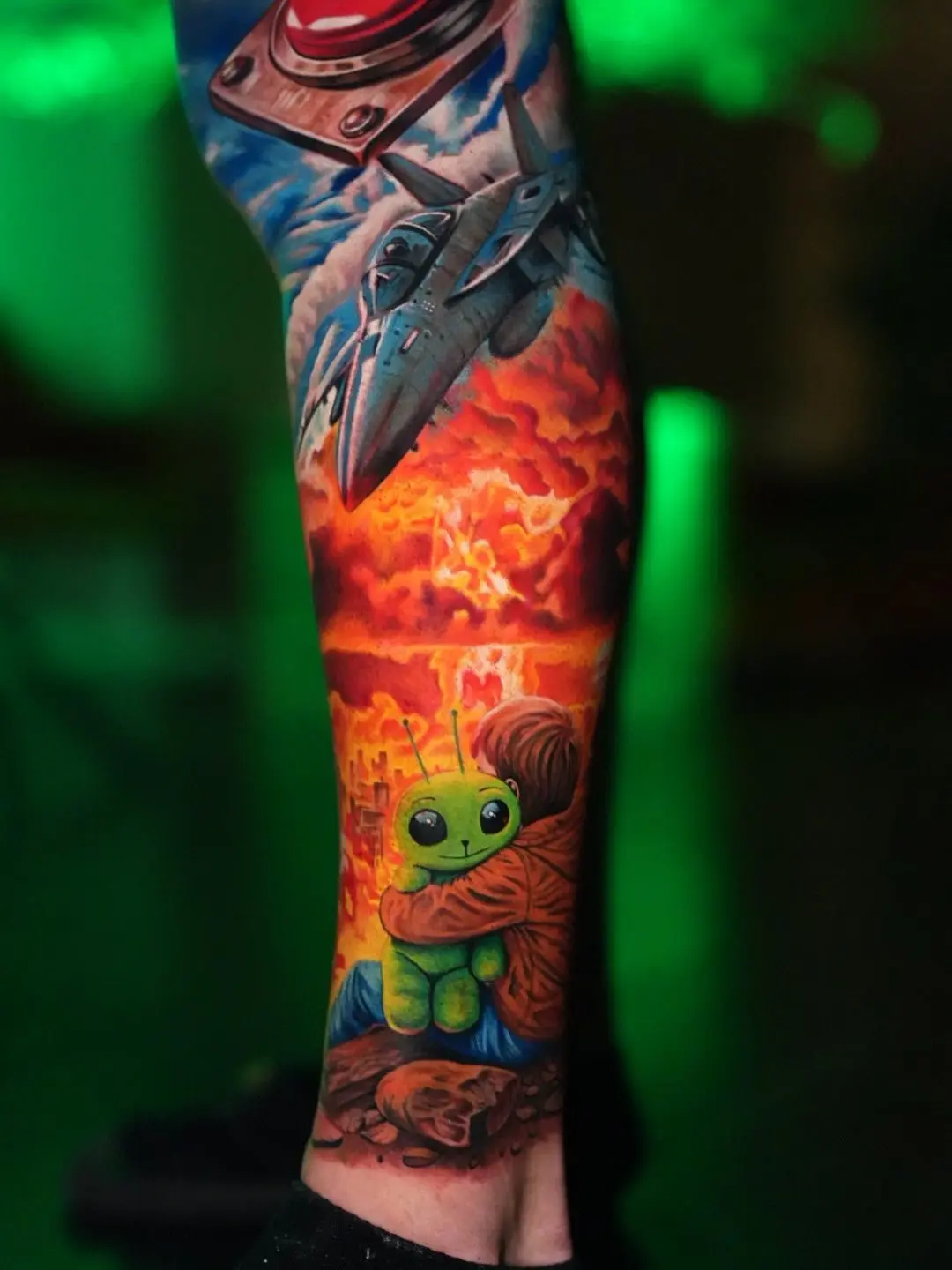 Réalisme couleur sur la jambe : explosion et personnage vert